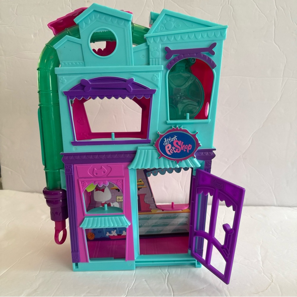 Littlest Pet Shop storefront Vet Office Playset Hamster Shoot no Accessories
